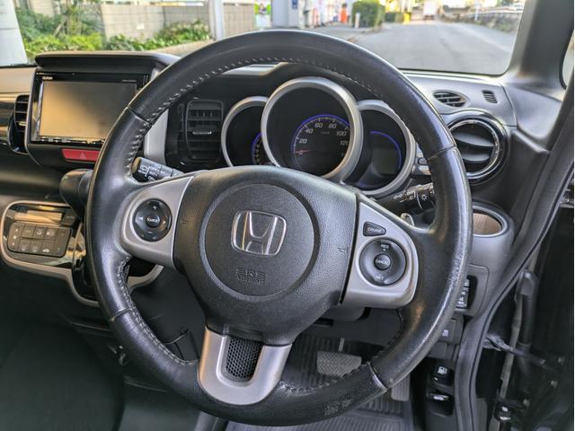 N-BOXカスタム G・ターボパッケージ ワンオーナー車 純正ナビ地デジ バックカメラ 両側パワースライドドア ETC HIDヘッドライト(14枚目)