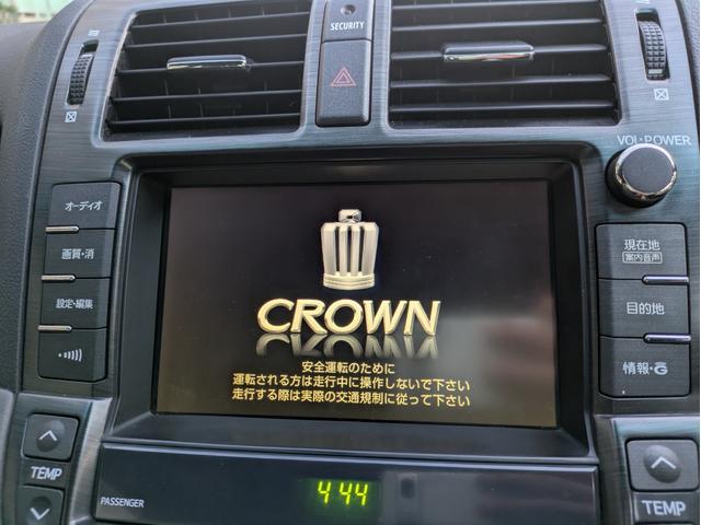 クラウン アスリート　ワンオーナー車　純正本革ブラックシート　サンルーフ　シートヒーター　シートエアコン　バックカメラ　電動パワーシート　タイヤ（ＲＥＧＮＯ　ＧＲ－ＸＩＩ　１８インチ）スペアキー　ＥＴＣ　ショック新品交換（12枚目）