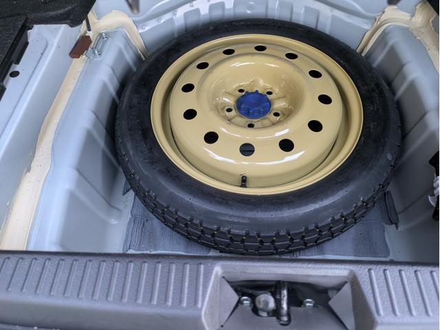 クラウン アスリート　ワンオーナー車　純正本革ブラックシート　サンルーフ　シートヒーター　シートエアコン　バックカメラ　電動パワーシート　タイヤ（ＲＥＧＮＯ　ＧＲ－ＸＩＩ　１８インチ）スペアキー　ＥＴＣ　ショック新品交換（32枚目）