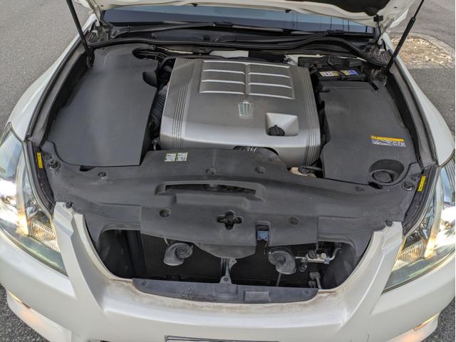 クラウン アスリート　ワンオーナー車　純正本革ブラックシート　サンルーフ　シートヒーター　シートエアコン　バックカメラ　電動パワーシート　タイヤ（ＲＥＧＮＯ　ＧＲ－ＸＩＩ　１８インチ）スペアキー　ＥＴＣ　ショック新品交換（34枚目）