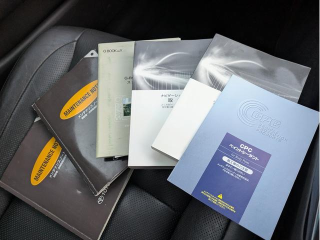 クラウン アスリート　ワンオーナー車　純正本革ブラックシート　サンルーフ　シートヒーター　シートエアコン　バックカメラ　電動パワーシート　タイヤ（ＲＥＧＮＯ　ＧＲ－ＸＩＩ　１８インチ）スペアキー　ＥＴＣ　ショック新品交換（46枚目）