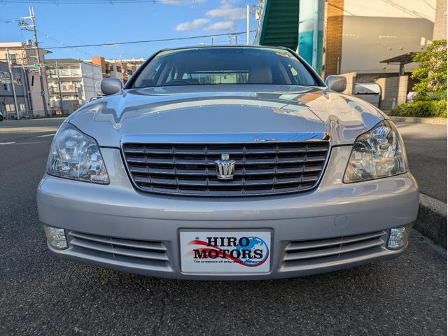 クラウン ロイヤルサルーンG マルチ純正ナビ 純正本革ベージュシート ヘッドアップディスプレイ シートヒーター パワーシート 純正サンシェード バックカメラ ETC クルーズコントロール(3枚目)