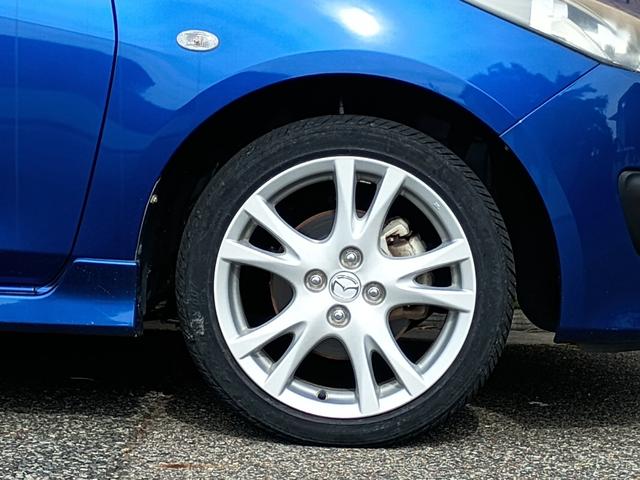 デミオ スポルト　５速マニュアル　禁煙車　オートエグゼマフラー　オートエグゼＤ型革巻ステアリング　マツダディーラー点検　バッテリー新品　ケンウッドドラレコ　ナビ　フルセグテレビ　ＥＴＣ　オートエアコン　キーレス（33枚目）