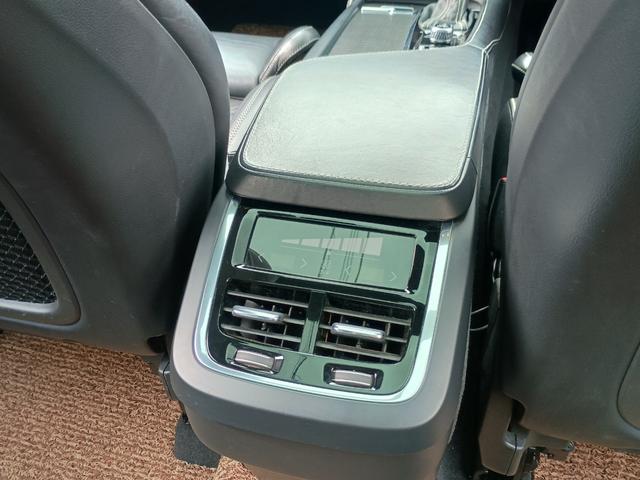 ＸＣ９０ Ｔ６　ＡＷＤ　Ｒデザイン　ポールスターパフォーマンス　パノラマルーフ　３６０度カメラ　パワーテールゲート　２１インチＷＯＲＫアルミ　前後ドラレコ　黒革＆シートヒーター　パドルシフト　ＬＥＤライト　ＥＴＣ　スマートキー２個（34枚目）