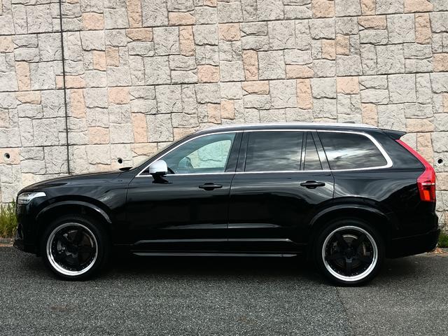 ＸＣ９０ Ｔ６　ＡＷＤ　Ｒデザイン　ポールスターパフォーマンス　パノラマルーフ　３６０度カメラ　パワーテールゲート　２１インチＷＯＲＫアルミ　前後ドラレコ　黒革＆シートヒーター　パドルシフト　ＬＥＤライト　ＥＴＣ　スマートキー２個（40枚目）