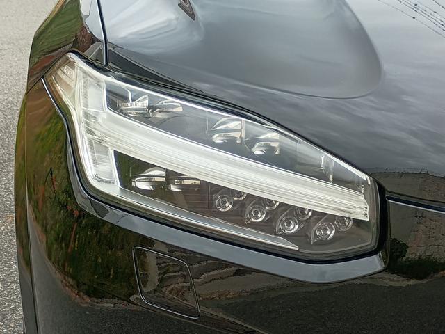 ＸＣ９０ Ｔ６　ＡＷＤ　Ｒデザイン　ポールスターパフォーマンス　パノラマルーフ　３６０度カメラ　パワーテールゲート　２１インチＷＯＲＫアルミ　前後ドラレコ　黒革＆シートヒーター　パドルシフト　ＬＥＤライト　ＥＴＣ　スマートキー２個（54枚目）