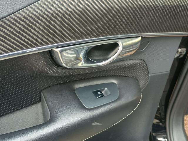 ＸＣ９０ Ｔ６　ＡＷＤ　Ｒデザイン　ポールスターパフォーマンス　パノラマルーフ　３６０度カメラ　パワーテールゲート　２１インチＷＯＲＫアルミ　前後ドラレコ　黒革＆シートヒーター　パドルシフト　ＬＥＤライト　ＥＴＣ　スマートキー２個（70枚目）