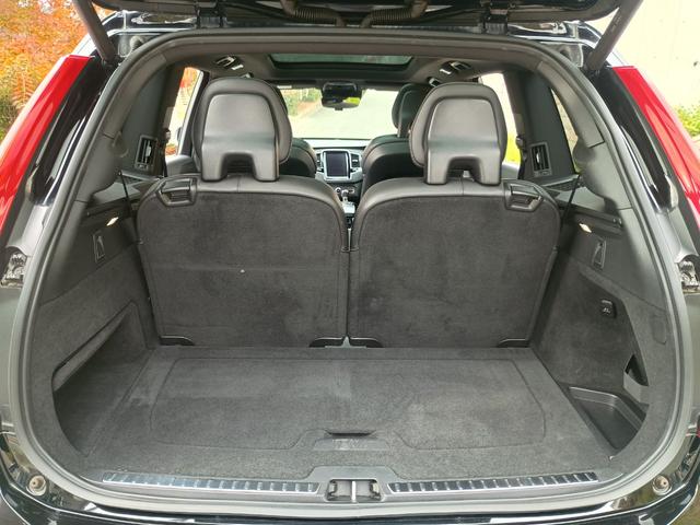 ＸＣ９０ Ｔ６　ＡＷＤ　Ｒデザイン　ポールスターパフォーマンス　パノラマルーフ　３６０度カメラ　パワーテールゲート　２１インチＷＯＲＫアルミ　前後ドラレコ　黒革＆シートヒーター　パドルシフト　ＬＥＤライト　ＥＴＣ　スマートキー２個（75枚目）