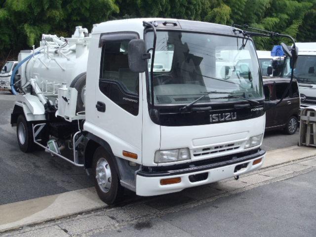 ベッドレス2.73t吸引車 積載容量3000L 東急製(4枚目)