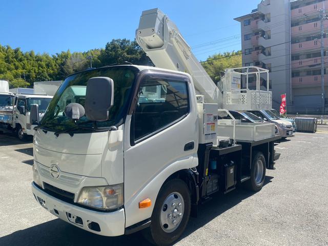 デュトロ １２ｍ高所作業車　ブーム後方格納　バケット２００Ｋｇ　タダノＡＴ－１２１ＴＲ　作業床高１２．１ｍ　ジャッキ及びブーム自動格納張出　アワメーター２９３０Ｈ　総重量６６１５Ｋｇ　ＴＫＧ－ＸＺＵ６００Ｘ（7枚目）