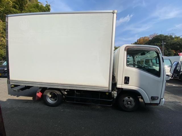 エルフトラック 2t標準セミロングアルミバン サイドドア リヤシャッタードア 総重量4805Kg 庫内両サイド埋込フック4対 バックカメラ TRG-NLR85AN(4枚目)