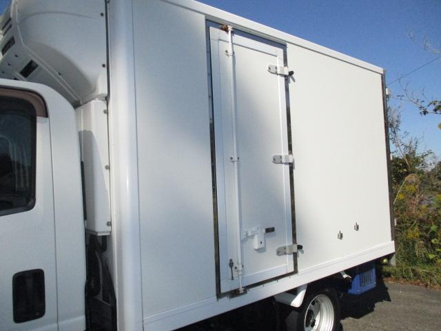 エルフトラック 　◆－３０℃設定冷蔵冷凍車◆スタンバイ装置付き◆６速ＭＴ◆ナビＴＶ・ＥＴＣ・バックカメラ◆坂道発進補助装置◆（7枚目）