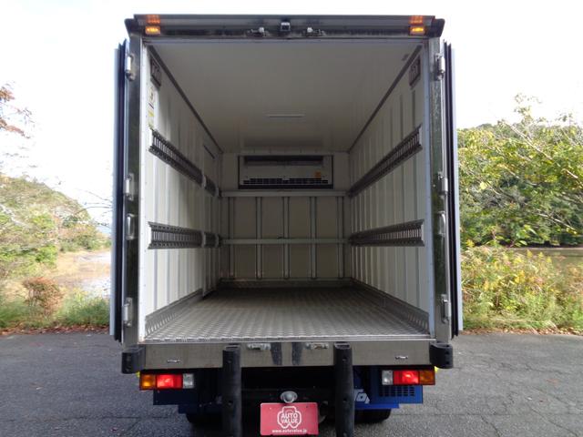 キャンター 冷蔵冷凍車 2トン積み -30度設定 冷蔵冷凍車 スタンバイ付き サイドドア ラッシング2段 バックカメラ LEDヘッドライト LEDフォグ 左電格ミラー スマートキー 衝突被害軽減ブレーキ 坂道発進補助装置(9枚目)