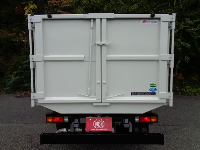 キャンター 土砂禁強化深ダンプ　３トン積み４ナンバー　液晶メーターパネル　バックカメラ　ＬＥＤヘッドライト　ＬＥＤフォグ　左電格ミラー　スマートキー２個　衝突被害軽減ブレーキ　車線逸脱警報装置　横滑り防止装置　アイドリングストップ（10枚目）