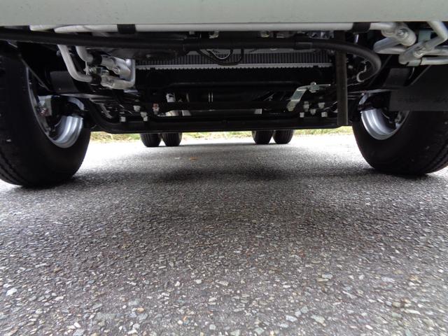 キャンター 土砂禁強化深ダンプ　３トン積み４ナンバー　液晶メーターパネル　バックカメラ　ＬＥＤヘッドライト　ＬＥＤフォグ　左電格ミラー　スマートキー２個　衝突被害軽減ブレーキ　車線逸脱警報装置　横滑り防止装置　アイドリングストップ（22枚目）