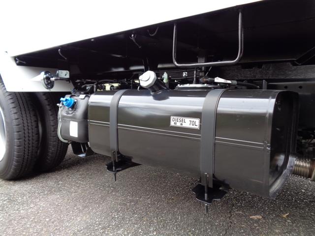 キャンター 土砂禁強化深ダンプ　３トン積み４ナンバー　液晶メーターパネル　バックカメラ　ＬＥＤヘッドライト　ＬＥＤフォグ　左電格ミラー　スマートキー２個　衝突被害軽減ブレーキ　車線逸脱警報装置　横滑り防止装置　アイドリングストップ（25枚目）