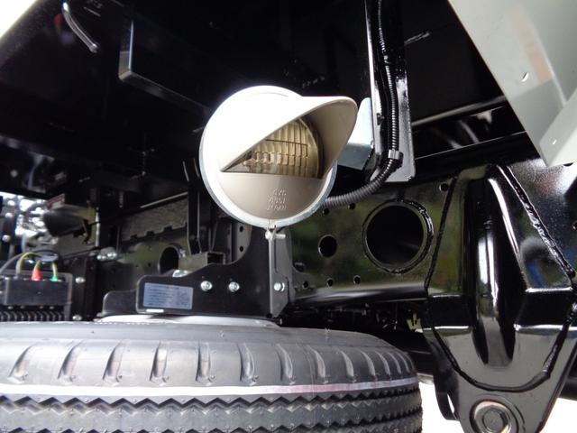 キャンター 土砂禁強化深ダンプ　３トン積み４ナンバー　液晶メーターパネル　バックカメラ　ＬＥＤヘッドライト　ＬＥＤフォグ　左電格ミラー　スマートキー２個　衝突被害軽減ブレーキ　車線逸脱警報装置　横滑り防止装置　アイドリングストップ（26枚目）