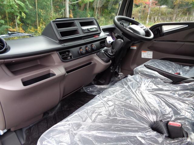 キャンター 土砂禁強化深ダンプ　３トン積み４ナンバー　液晶メーターパネル　バックカメラ　ＬＥＤヘッドライト　ＬＥＤフォグ　左電格ミラー　スマートキー２個　衝突被害軽減ブレーキ　車線逸脱警報装置　横滑り防止装置　アイドリングストップ（33枚目）