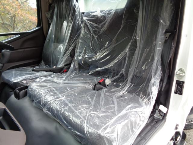 キャンター 土砂禁強化深ダンプ　３トン積み４ナンバー　液晶メーターパネル　バックカメラ　ＬＥＤヘッドライト　ＬＥＤフォグ　左電格ミラー　スマートキー２個　衝突被害軽減ブレーキ　車線逸脱警報装置　横滑り防止装置　アイドリングストップ（34枚目）