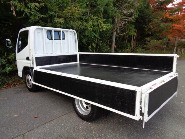 ＮＴ４５０アトラス フルスーパーローＤＸ　２トン積み４ナンバー　リアＷタイヤ　ナビＴＶ　ＥＴＣ　キーレス　左電格ミラー　フォグランプ　坂道発進補助装置　ＥＣＯモードスイッチ　アイドリングストップ　ヘッドライトレベライザー　ＩＣターボ　６速ＡＴ（12枚目）