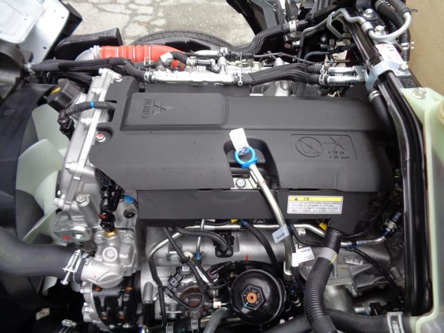 キャンター 垂直パワーゲート付き高床平ボディ　ＮＥＷモデル　３トン積４ＮＯ　バックカメラ　液晶メーターパネル　ＬＥＤヘッドライト　ＬＥＤフォグ　左電格ミラー　スマートキー　坂道発進補助装置　衝突被害軽減ブレーキ　車線逸脱警報装置　横滑り防止装置（26枚目）