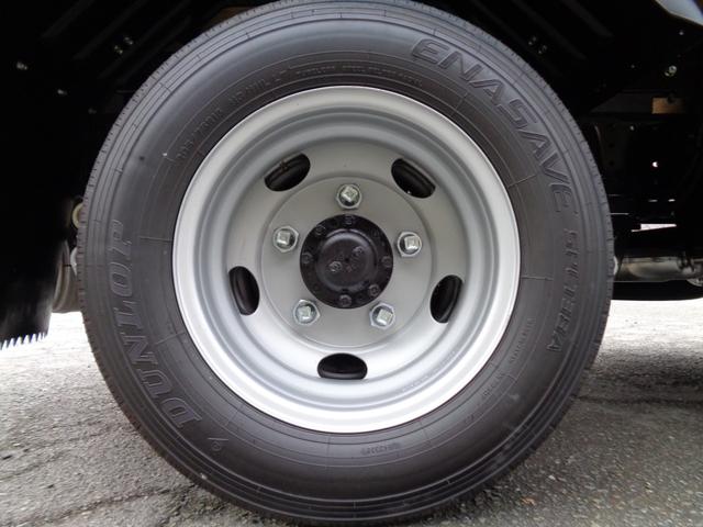 キャンター 垂直パワーゲート付き高床平ボディ　ＮＥＷモデル　３トン積４ＮＯ　バックカメラ　液晶メーターパネル　ＬＥＤヘッドライト　ＬＥＤフォグ　左電格ミラー　スマートキー　坂道発進補助装置　衝突被害軽減ブレーキ　車線逸脱警報装置　横滑り防止装置（29枚目）