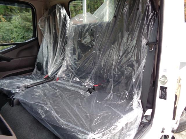 キャンター 垂直パワーゲート付き高床平ボディ　ＮＥＷモデル　３トン積４ＮＯ　バックカメラ　液晶メーターパネル　ＬＥＤヘッドライト　ＬＥＤフォグ　左電格ミラー　スマートキー　坂道発進補助装置　衝突被害軽減ブレーキ　車線逸脱警報装置　横滑り防止装置（33枚目）