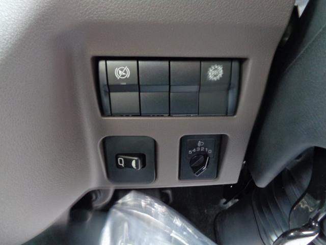 キャンター 垂直パワーゲート付き高床平ボディ　ＮＥＷモデル　３トン積４ＮＯ　バックカメラ　液晶メーターパネル　ＬＥＤヘッドライト　ＬＥＤフォグ　左電格ミラー　スマートキー　坂道発進補助装置　衝突被害軽減ブレーキ　車線逸脱警報装置　横滑り防止装置（37枚目）