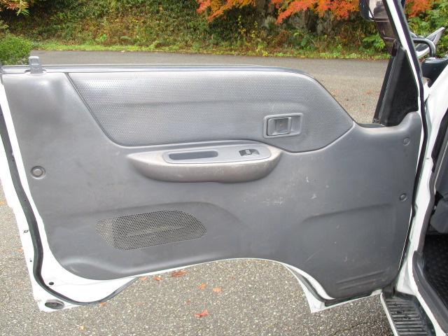 ボンゴトラック ＤＸ　ロング　リヤＷタイヤ　１０００ｋｇ積み　５速ＭＴ　バックカメラ　左電動ミラー　シートカバー（32枚目）