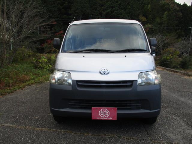 タウンエースバン ＤＸ　純正ＳＤナビＴＶ・Ｒカメラ　５人乗り　７５０ｋｇ積み　集中ロック　ＷエアＢ・ＡＢＳ　マット　バイザー（3枚目）