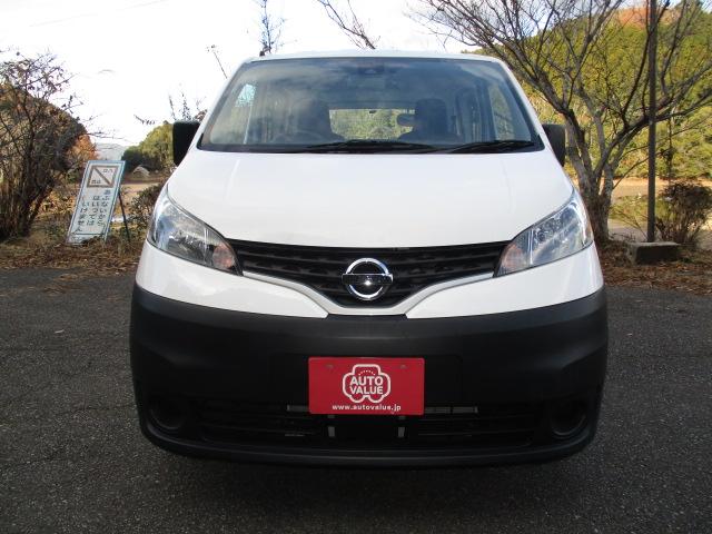 ＮＶ２００バネットバン ＤＸ　５人乗り　６００ｋｇ積み　エマージェンシーＢ　ＥＴＣ　ドラレコ　キーレス（3枚目）