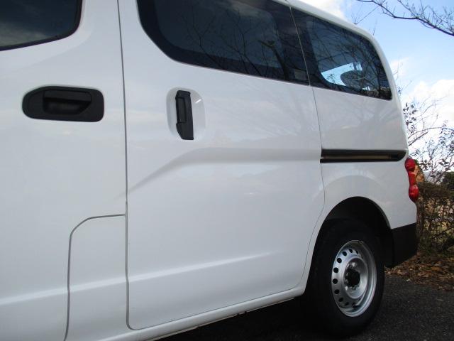 ＮＶ２００バネットバン ＤＸ　５人乗り　６００ｋｇ積み　エマージェンシーＢ　ＥＴＣ　ドラレコ　キーレス（7枚目）
