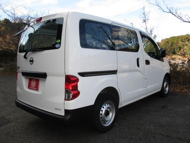 ＮＶ２００バネットバン ＤＸ　５人乗り　６００ｋｇ積み　エマージェンシーＢ　ＥＴＣ　ドラレコ　キーレス（11枚目）