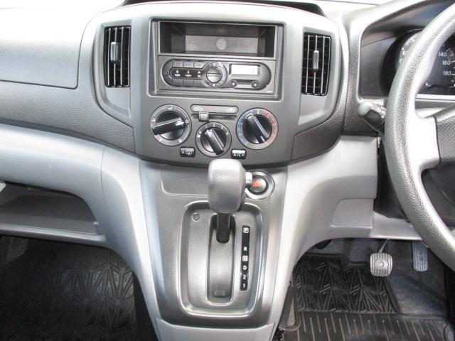 ＮＶ２００バネットバン ＤＸ　５人乗り　６００ｋｇ積み　エマージェンシーＢ　ＥＴＣ　ドラレコ　キーレス（20枚目）