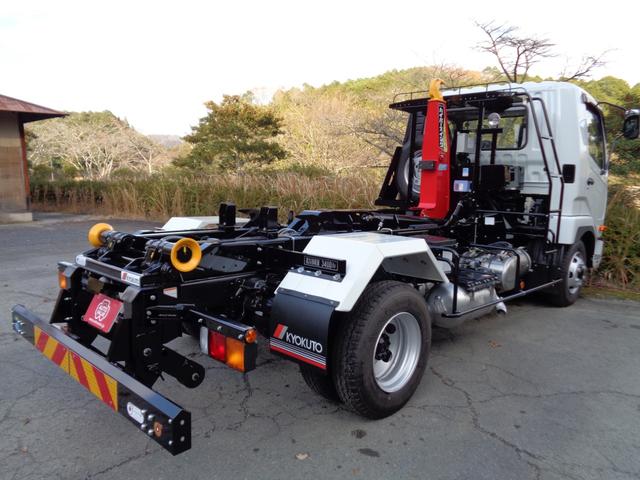 ファイター 脱着装置付コンテナ専用車　荷台ラジコン　バックカメラ　ＨＩＤヘッドライト　フォグ　左電格ミラー　キーレス　坂道発進補助装置　衝突被害軽減ブレーキ　車線逸脱警報装置　横滑り防止装置　電動パーキングブレーキ　クルーズコントロール（6枚目）