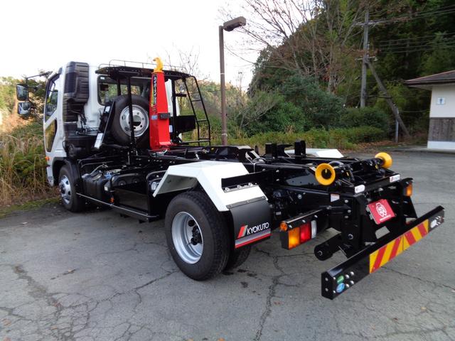 ファイター 脱着装置付コンテナ専用車　荷台ラジコン　バックカメラ　ＨＩＤヘッドライト　フォグ　左電格ミラー　キーレス　坂道発進補助装置　衝突被害軽減ブレーキ　車線逸脱警報装置　横滑り防止装置　電動パーキングブレーキ　クルーズコントロール（8枚目）