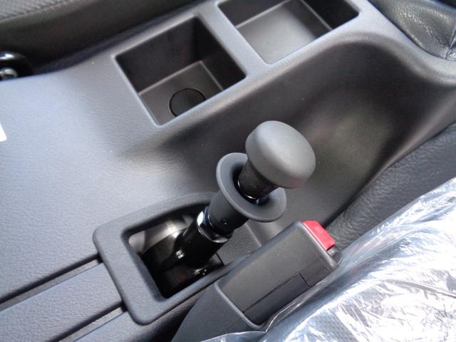 ファイター 脱着装置付コンテナ専用車　荷台ラジコン　バックカメラ　ＨＩＤヘッドライト　フォグ　左電格ミラー　キーレス　坂道発進補助装置　衝突被害軽減ブレーキ　車線逸脱警報装置　横滑り防止装置　電動パーキングブレーキ　クルーズコントロール（36枚目）