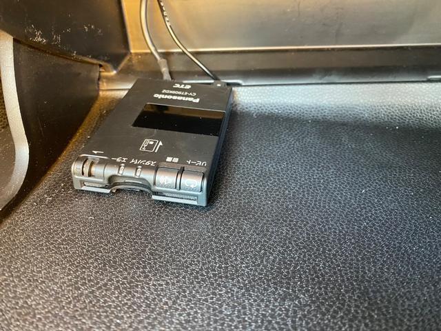 MINI ワン 純正15インチアルミホイール・プッシュスタート・キーレスエントリー・ETC・フォグランプ・純正CDデッキ(6枚目)