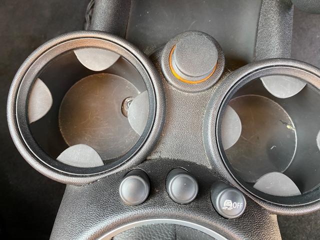 MINI ワン 純正15インチアルミホイール・プッシュスタート・キーレスエントリー・ETC・フォグランプ・純正CDデッキ(40枚目)
