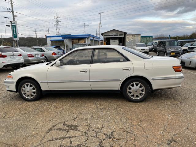 マークII グランデ　パワーシート・純正アルミ・キーレス・ＥＴＣ・フルオートエアコン・Ｗエアバック（12枚目）