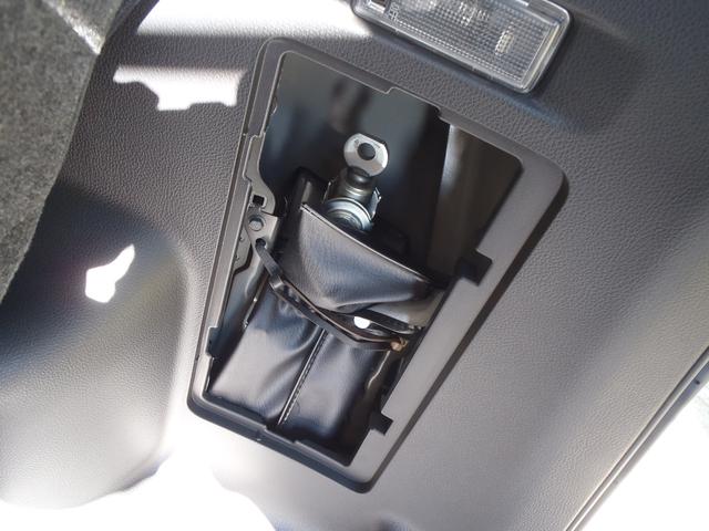 セレナ ２０Ｓ　Ｖセレクション　左パワースライドドア　カロッツェリアＨＤＤナビ　フルセグＴＶ　Ｂｌｕｅｔｏｏｔｈ　バックカメラ　ＥＴＣ　スマートキー　社外１５インチアルミ（36枚目）