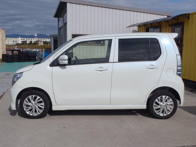 ワゴンＲ ＦＺ　レーダーブレーキサポート　Ｓエネチャージ　アイドリングストップ　スマートキー　プッシュスタート　ＣＤ　Ｂｌｕｅｔｏｏｔｈ　ＥＴＣ　運転席シートヒーター　純正１４インチアルミ（8枚目）