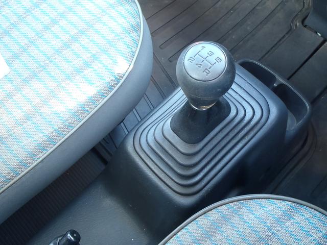 アクティトラック SDX エアコン パワステ フルタイム4WD 5MT KENWOOD CDデッキ 運転席エアバッグ 作業灯 社外13インチアルミ タイミングベルト交換済(14枚目)