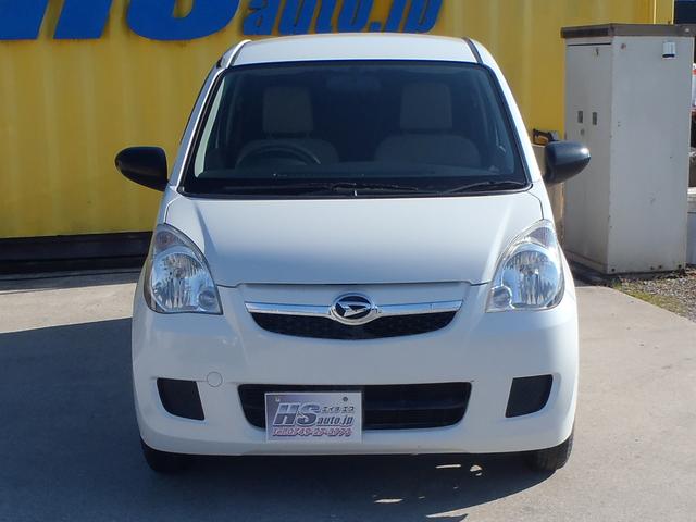 ミラ Ｘスペシャル　５速ＭＴ　キーレス　ＡＢＳ　Ｗエアバッグ　エアコン　パワステ　パワーウインドウ　社外タコメーター　リアガラスフィルム貼り　社外１３インチアルミ（2枚目）