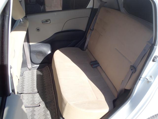 ミラ Ｘスペシャル　５速ＭＴ　キーレス　ＡＢＳ　Ｗエアバッグ　エアコン　パワステ　パワーウインドウ　社外タコメーター　リアガラスフィルム貼り　社外１３インチアルミ（12枚目）