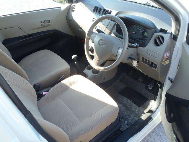 ミラ Ｘスペシャル　５速ＭＴ　キーレス　ＡＢＳ　Ｗエアバッグ　エアコン　パワステ　パワーウインドウ　社外タコメーター　リアガラスフィルム貼り　社外１３インチアルミ（15枚目）