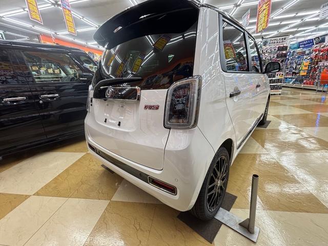 Ｎ－ＯＮＥ ＲＳ　届出済未使用車　ホンダセンシング　６速ＭＴ車　ＬＥＤヘッドライト　ＬＥＤフォグ　１５インチアルミホイル　前席シートヒーター　電子制御パーキングブレーキ　オートブレーキホールド　スマートキー（17枚目）