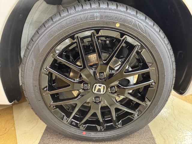 Ｎ－ＯＮＥ ＲＳ　届出済未使用車　ホンダセンシング　６速ＭＴ車　ＬＥＤヘッドライト　ＬＥＤフォグ　１５インチアルミホイル　前席シートヒーター　電子制御パーキングブレーキ　オートブレーキホールド　スマートキー（28枚目）