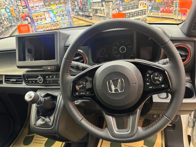 Ｎ－ＯＮＥ ＲＳ　届出済未使用車　ホンダセンシング　６速ＭＴ車　ＬＥＤヘッドライト　ＬＥＤフォグ　１５インチアルミホイル　前席シートヒーター　電子制御パーキングブレーキ　オートブレーキホールド　スマートキー（54枚目）