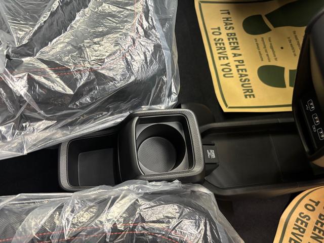 Ｎ－ＯＮＥ ＲＳ　届出済未使用車　ホンダセンシング　６速ＭＴ車　ＬＥＤヘッドライト　ＬＥＤフォグ　１５インチアルミホイル　前席シートヒーター　電子制御パーキングブレーキ　オートブレーキホールド　スマートキー（60枚目）